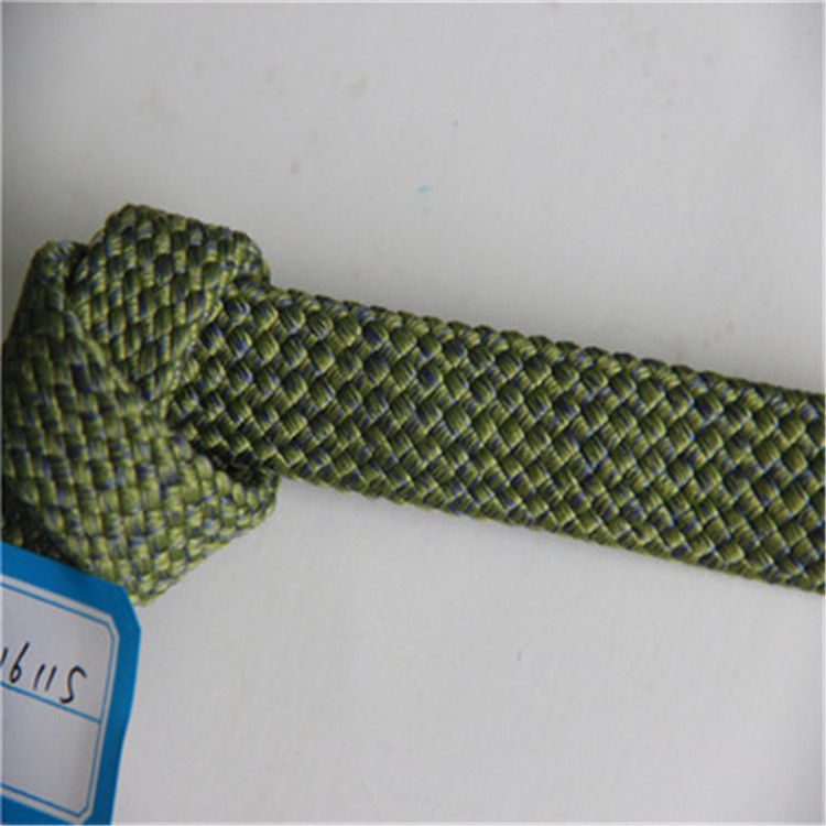 Grünes Polyester-Möbel-Seil im Freien, umsponnenes verdrehtes gewebtes Material mit Kern nach innen fournisseur